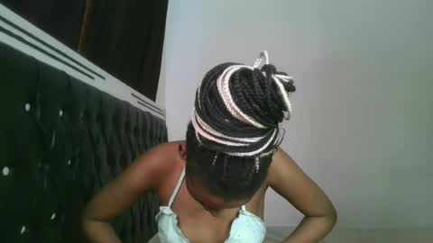 nasty_divah online show from June 29, 10:15 am