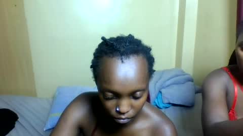 Snapshot of nasty_kiki chatting on July 11, 11:24 am Kiki online show from July 11, 11:24 am