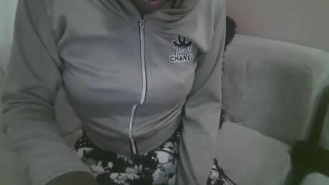 nastypetitebaby online show from April 28, 6:51 am