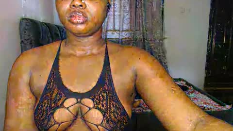 Snapshot of nastyshanky chatting on February 19, 7:59 am nastyshanky online show from February 19, 7:59 am