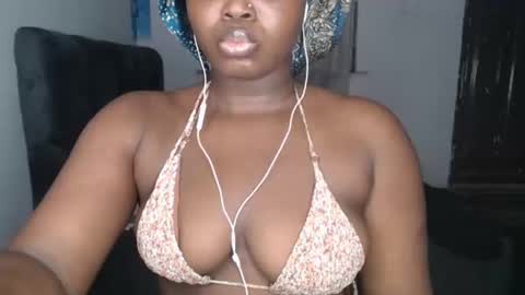 Snapshot of nastyshanky chatting on May 21, 6:37 pm nastyshanky online show from May 21, 6:37 pm