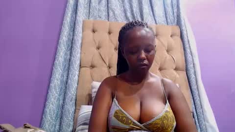 Snapshot of nastywetebony chatting on May 4, 10:50 pm nastywetebony online show from May 4, 10:50 pm