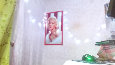 Snapshot of nat_ardient chatting on May 15, 5:20 pm Nat ardent online show from May 15, 5:20 pm