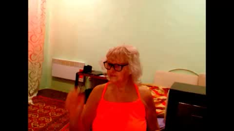 natali online show from April 4, 7:28 am