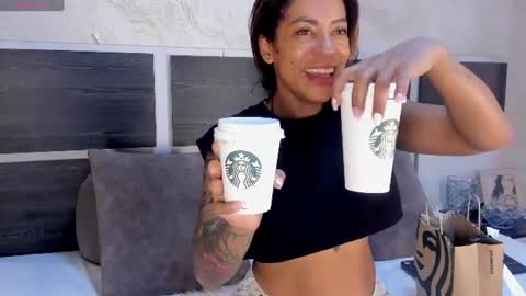 Snapshot of natalia_cruzz chatting on June 27, 1:17 pm Nata online show from June 27, 1:17 pm