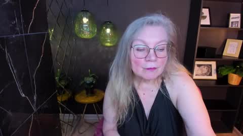 NataliCloud online show from April 1, 1:52 pm