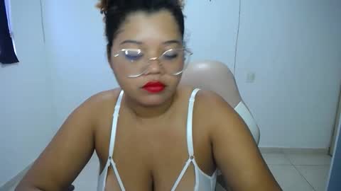 natalie_tits1 online show from February 21, 4:19 pm