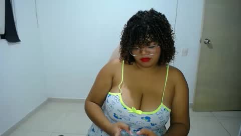natalie_tits1 online show from March 6, 2:08 am