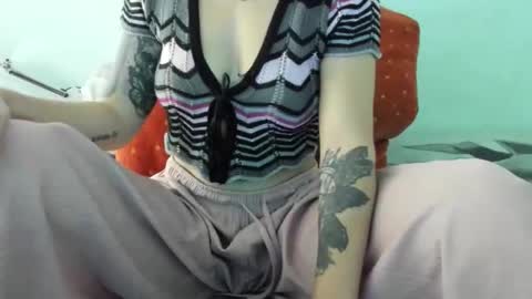 nat online show from December 14, 12:38 am