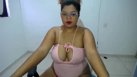 natalielabellex1 online show from January 31, 7:12 pm