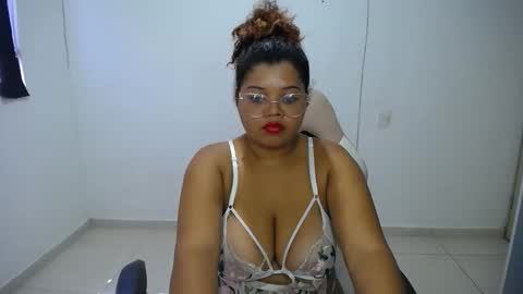 natalielabellex1 online show from February 21, 6:09 pm