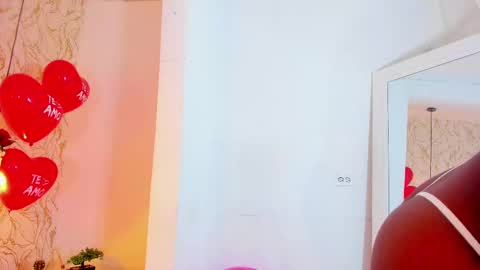 NATALIE online show from February 14, 12:36 pm