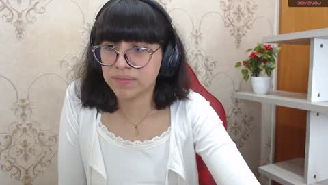 N A T A L Y online show from December 10, 12:27 pm
