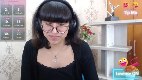 N A T A L Y online show from December 19, 1:18 pm