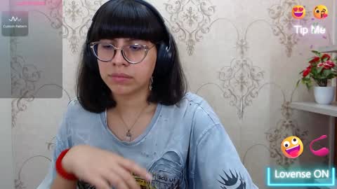 N A T A L Y online show from January 26, 12:54 pm