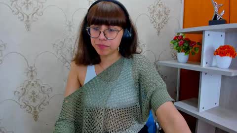 N A T A L Y online show from March 3, 12:27 pm