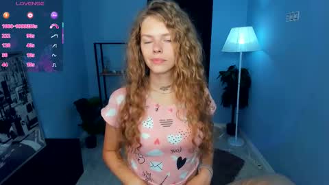 Natalie online show from September 9, 5:07 am