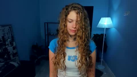 Natalie online show from October 28, 5:11 am