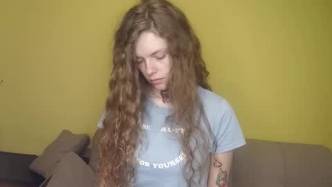 Natalie online show from March 3, 5:35 am