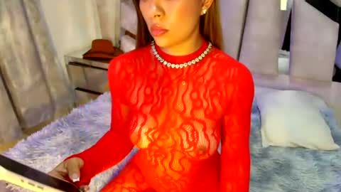 Snapshot of natalyefoster chatting on June 30, 6:20 pm Natalye foster online show from June 30, 6:20 pm