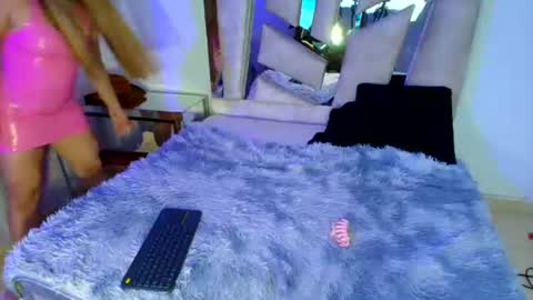 Snapshot of natalyefoster chatting on July 7, 8:02 pm Natalye foster online show from July 7, 8:02 pm