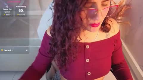 Snapshot of natasha__tp chatting on February 26, 12:31 am Natasha tp 1430- 2100 online show from February 26, 12:31 am