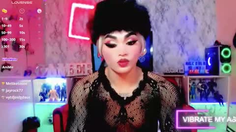 Snapshot of natasha_clifford chatting on February 12, 9:59 am natasha_clifford online show from February 12, 9:59 am