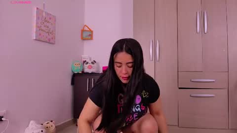 Snapshot of natasha_klump chatting on July 14, 10:21 am natasha_klump online show from July 14, 10:21 am