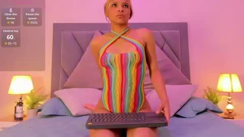 natashaa_vega online show from June 28, 5:52 pm