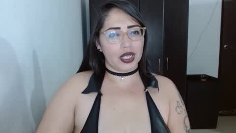 Natasha Smithe  online show from April 8, 12:32 am