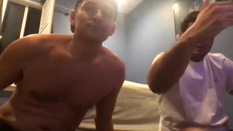 natetheexplorer online show from April 9, 7:03 am