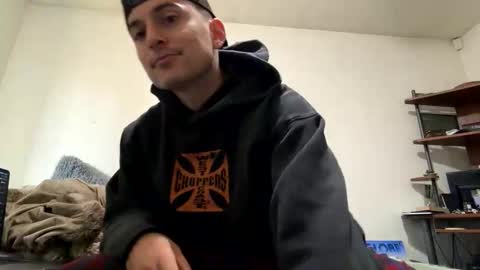 natetheexplorer online show from April 18, 8:20 pm