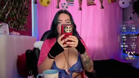 Snapshot of nathalie_zanettii chatting on June 16, 3:47 pm Nathalie online show from June 16, 3:47 pm