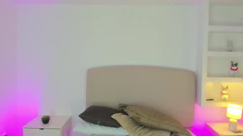 NATHALY  online show from December 23, 10:35 am