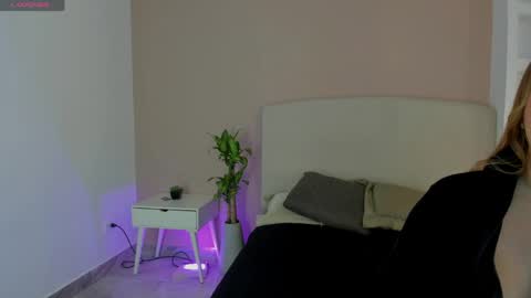 NATHALY  online show from April 18, 10:41 am