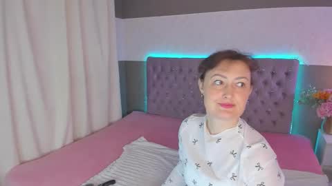 NathalyStars online show from April 4, 12:24 pm