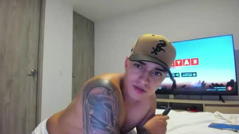 nathan_gross online show from February 25, 11:25 pm