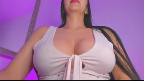 Snapshot of nathyy_garcia chatting on June 12, 3:49 am Nathyy online show from June 12, 3:49 am