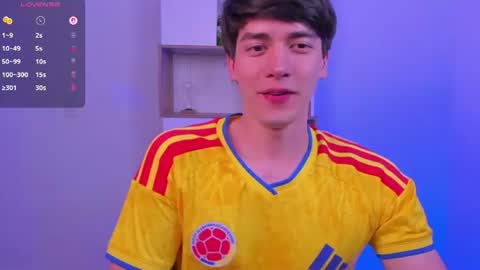 Nathaniel online show from June 28, 1:55 am