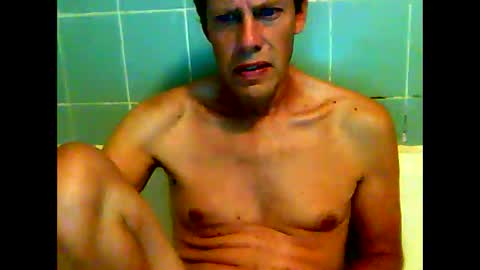 Snapshot of natureguy chatting on February 20, 7:03 pm natureguy online show from February 20, 7:03 pm