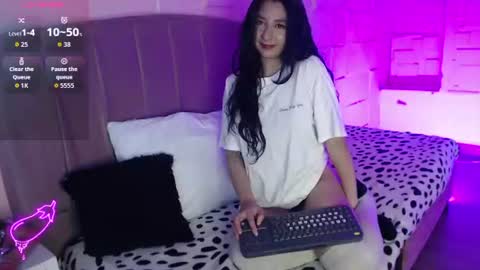Snapshot of natuxxa chatting on June 9, 11:38 pm natuxxa online show from June 9, 11:38 pm
