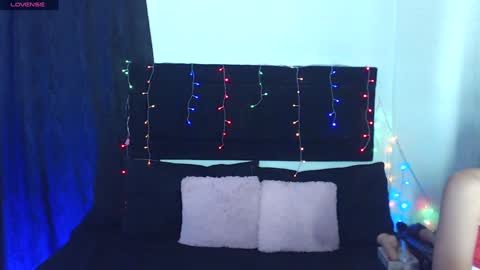 naty_cami_ online show from December 10, 9:54 pm