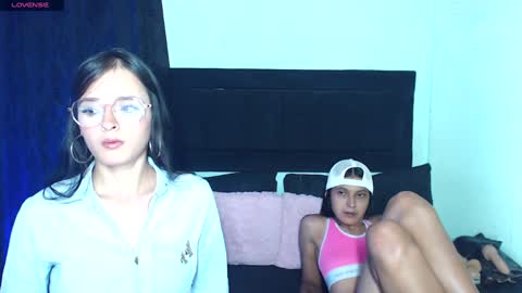 naty_cami_ online show from February 2, 3:21 am