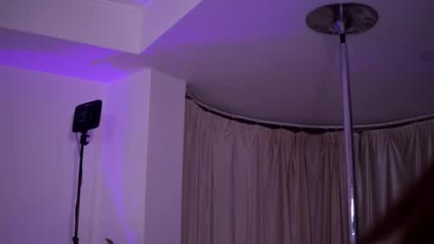 Naty online show from February 20, 8:09 pm