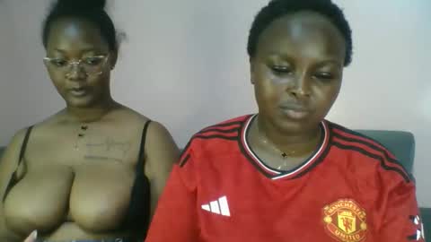 naughti_garlie online show from March 29, 5:35 pm