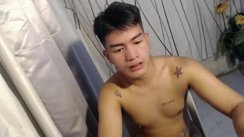 Snapshot of naughty_angelo chatting on June 19, 9:07 pm naughty_angelo online show from June 19, 9:07 pm