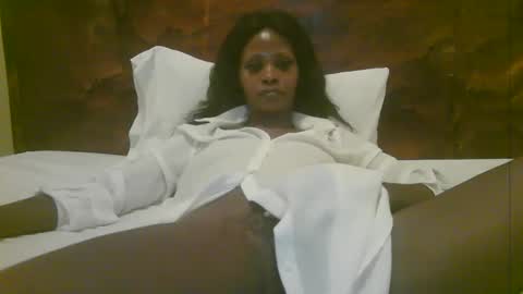 alisha online show from April 25, 1:52 pm