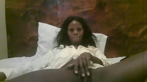 alisha online show from May 12, 1:52 pm