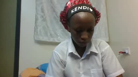 Snapshot of naughty_kesh chatting on July 12, 9:33 am kesh online show from July 12, 9:33 am