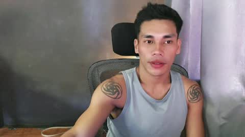 naughtyfuck_boy online show from June 16, 5:21 am